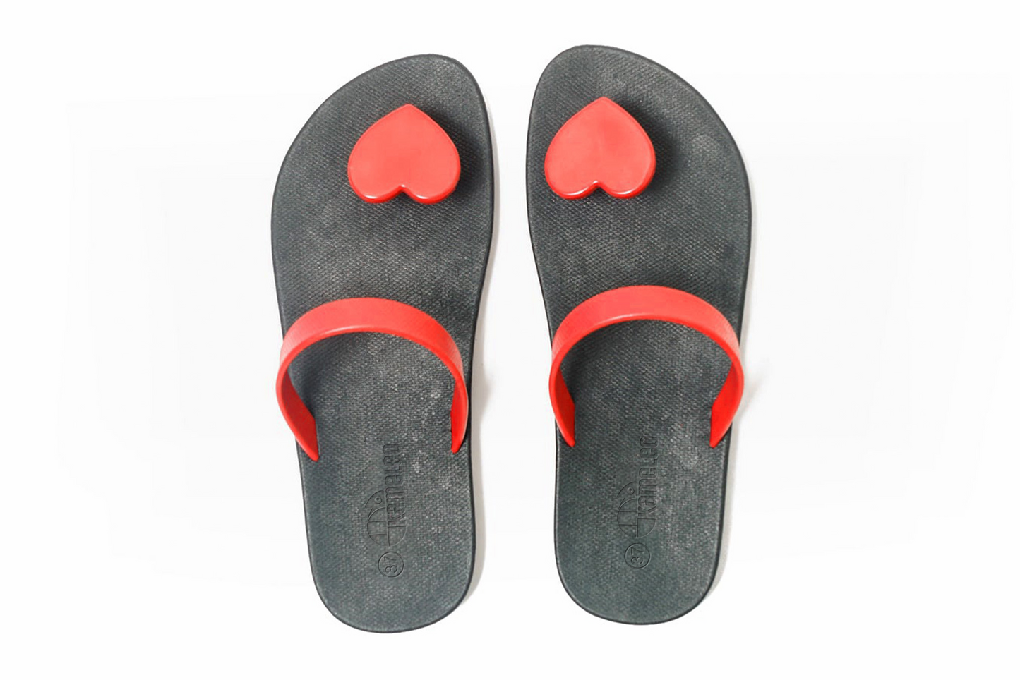 Poppi Heart Black Sole Red Strap
