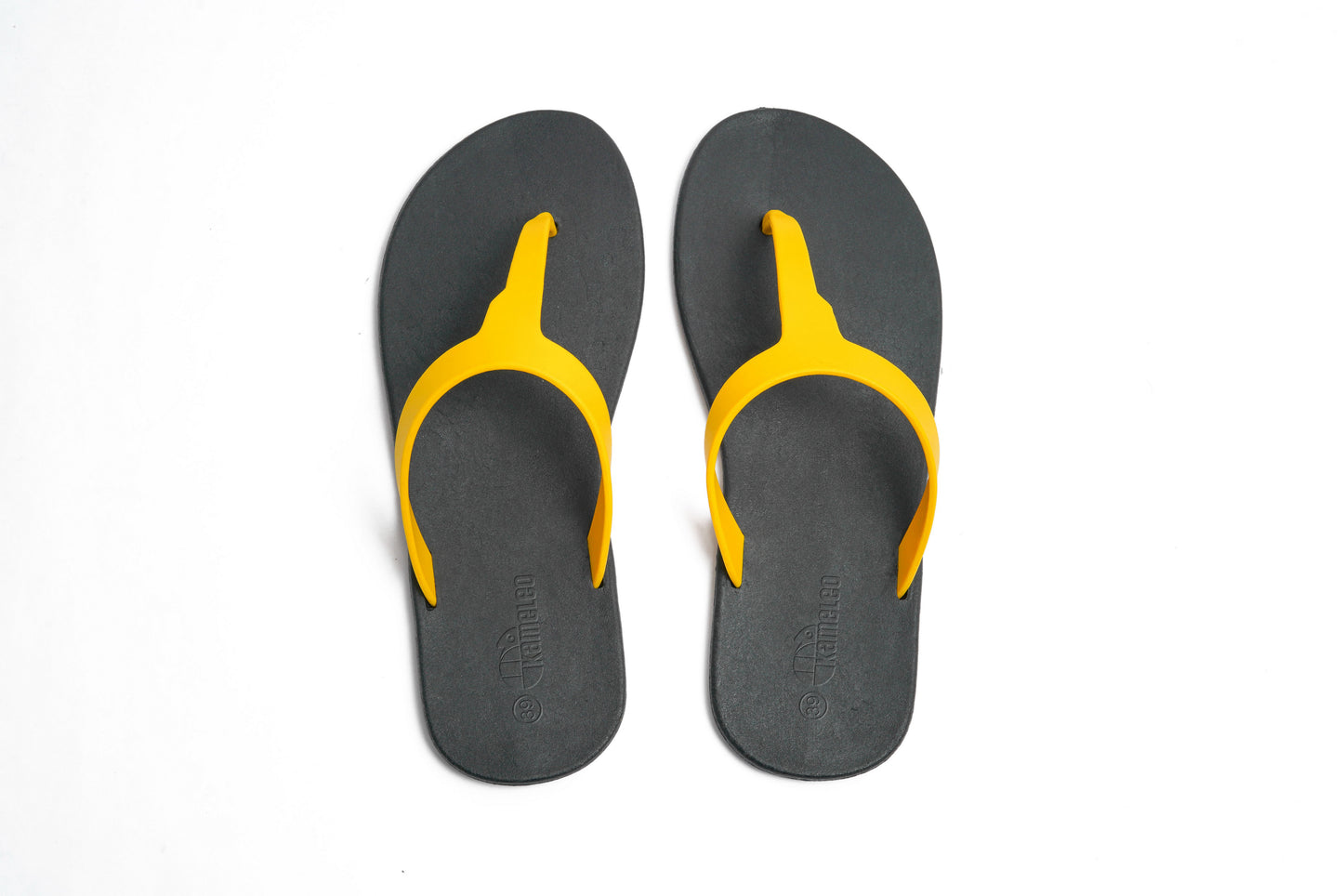 Thongs Black Sole Yellow Strap