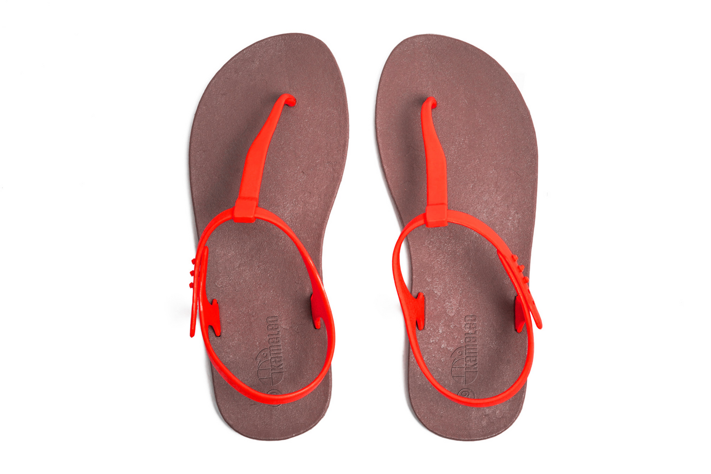 Saily Brown Sole Red Strap