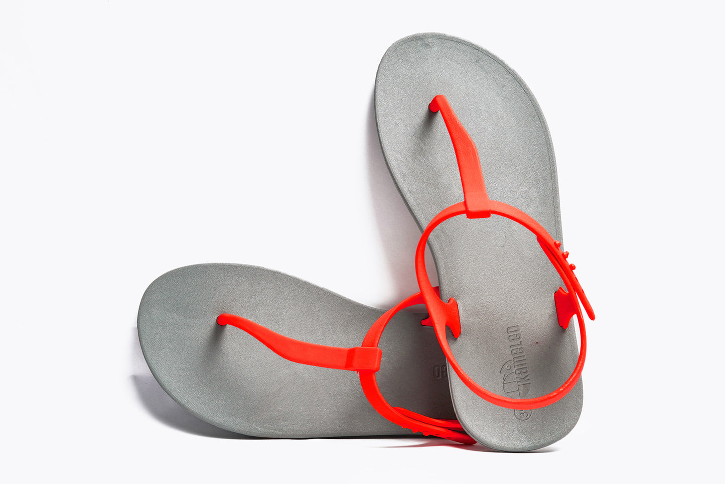 Saily Grey Sole Red Strap