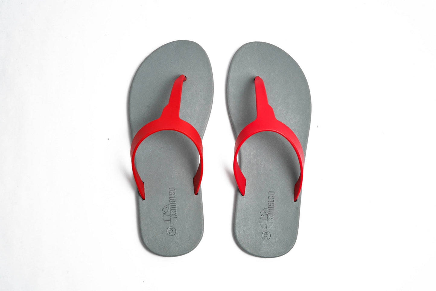 Thongs Grey Sole Red Strap