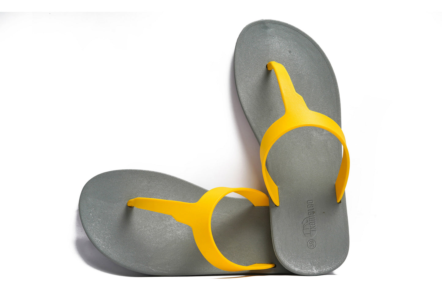 Thongs Grey Sole Yellow Strap