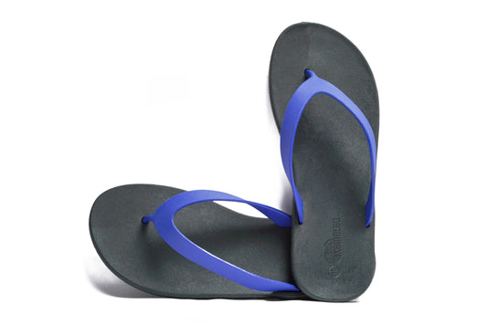 Flippy Black Sole Blue Strap