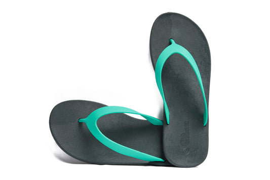 Flippy Black Sole Green Strap
