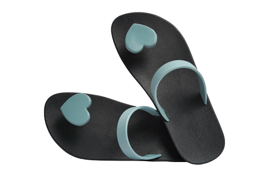 Poppi Heart Black Sole Grey Strap