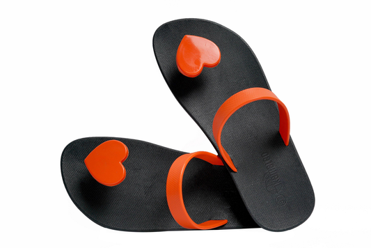 Poppi Heart Black Sole Orange Strap