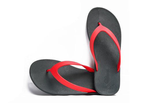 Flippy Black Sole Red Strap