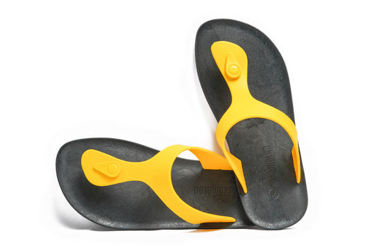 Candy Black Sole Yellow Strap