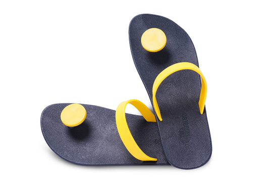 Poppi Dot Black Sole Yellow Strap