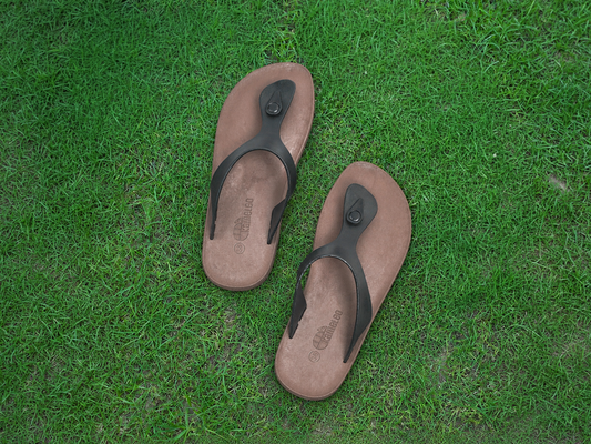Candy Brown Sole Black Strap
