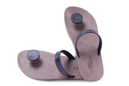Poppi Dot Brown Sole Black Strap