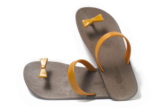 Poppi Bow Brown Sole Caramel Strap