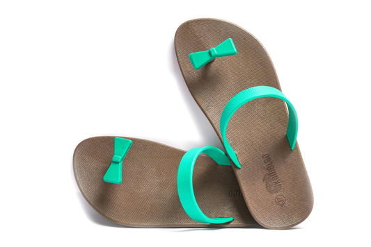 Poppi Bow Brown Sole Green Strap