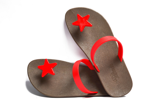 Poppi Star Brown Sole Red Strap