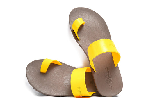 Pop Thumb Kids Brown Sole Yellow Strap