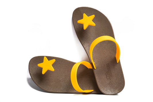 Poppi Star Brown Sole Yellow Strap