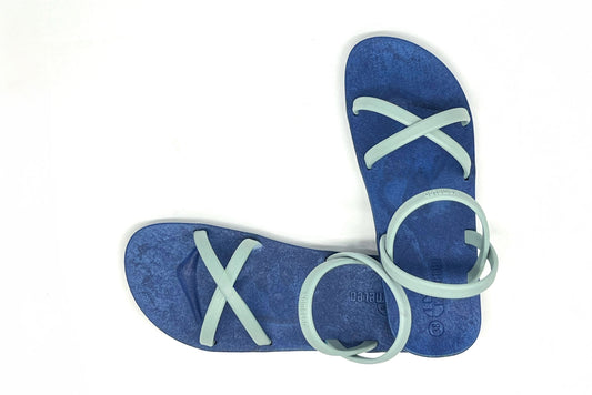 Cross Slim Blue Sole Grey Strap