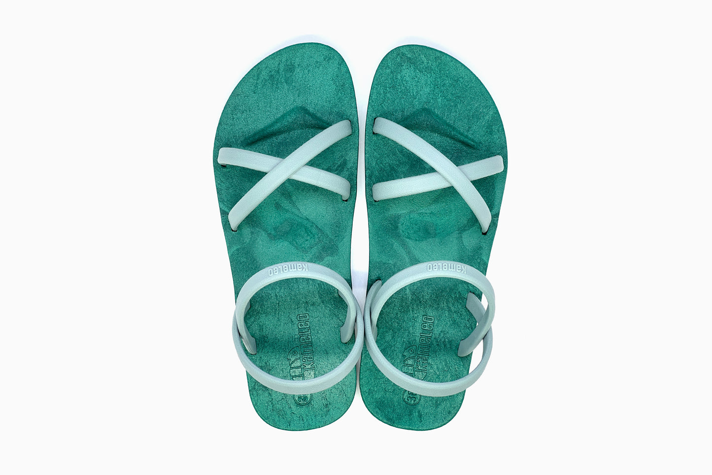 Cross Slim Green Sole Grey Strap