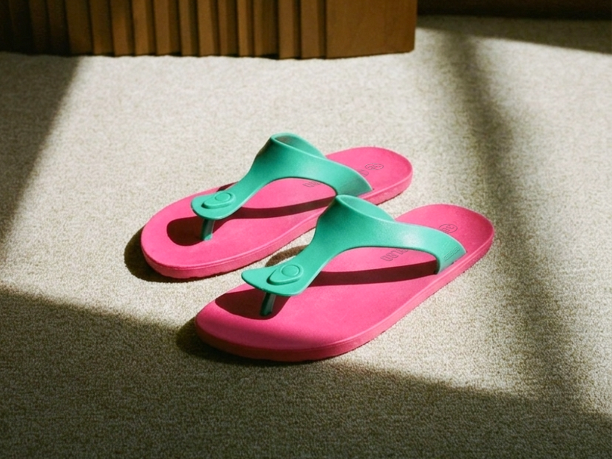 Candy Pink Sole Green Strap