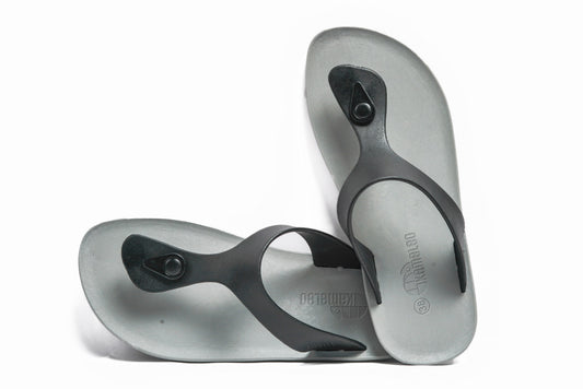Candy Grey Sole Black Strap