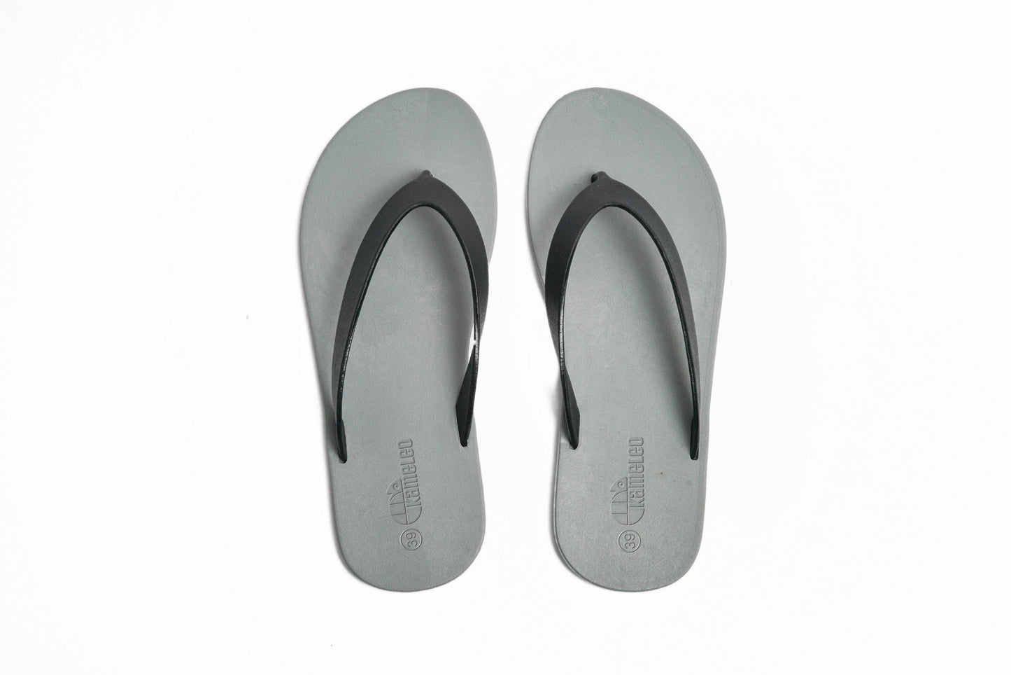 Flippy Grey Sole Black Strap