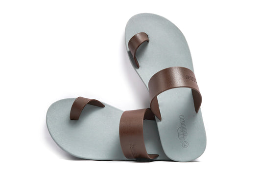 Pop Thumb Grey Sole Brown Strap