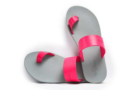 Pop Thumb Grey Sole Pink Strap