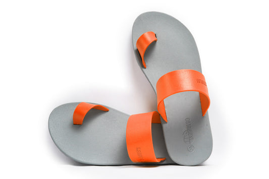Pop Thumb Grey Sole Orange Strap