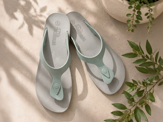 Candy Grey Sole Grey Strap