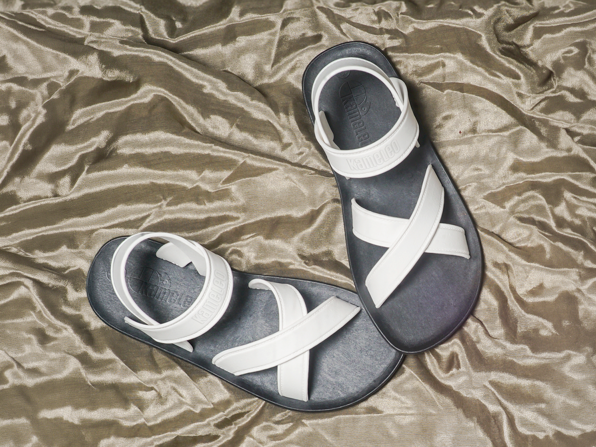 Cross Plus Black Sole White Strap